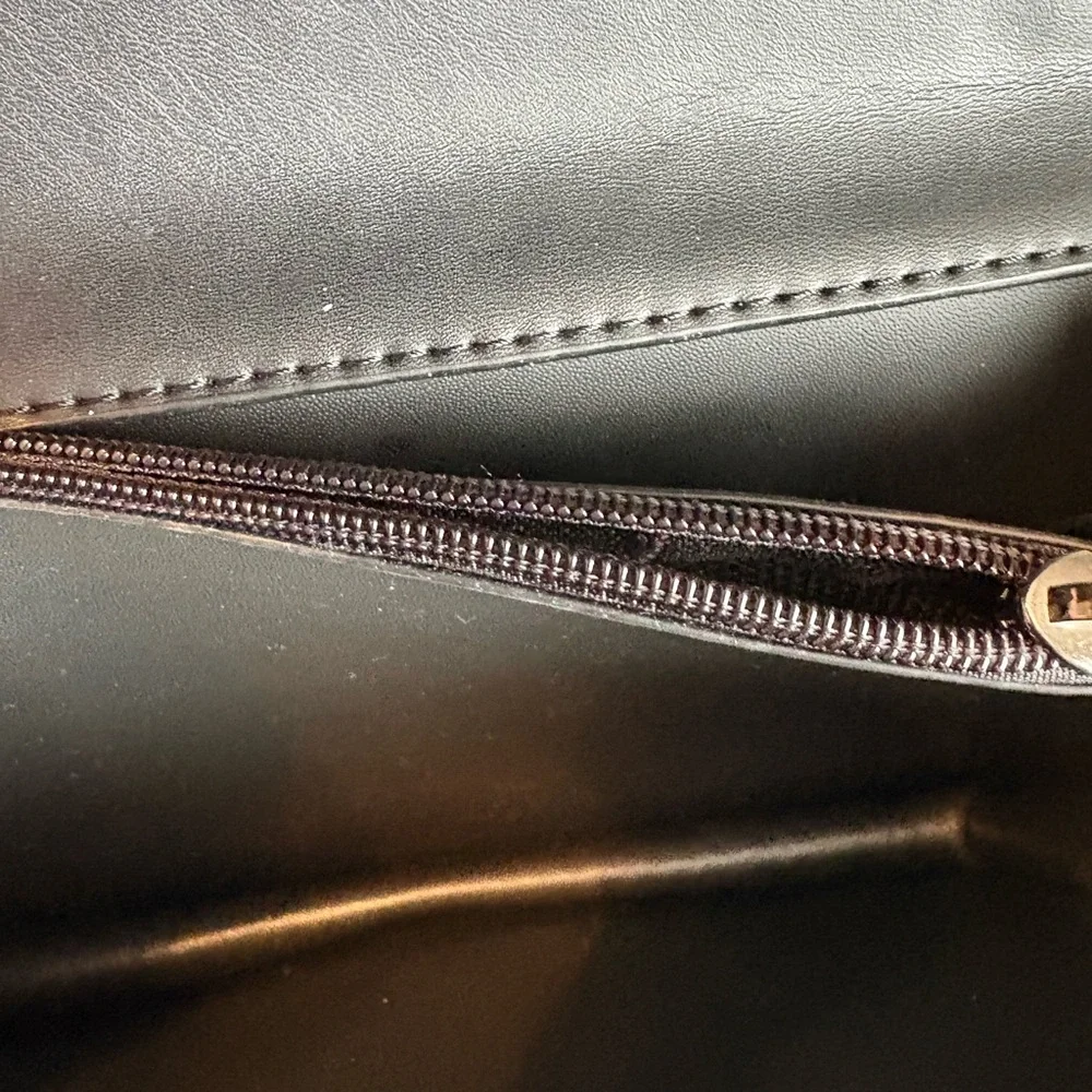 Purse - Picture 6 of 6